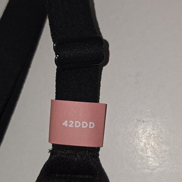 Cacique Black Front-Close No-Wire Bra Size 42 DDD NWOT - Picture 5 of 16